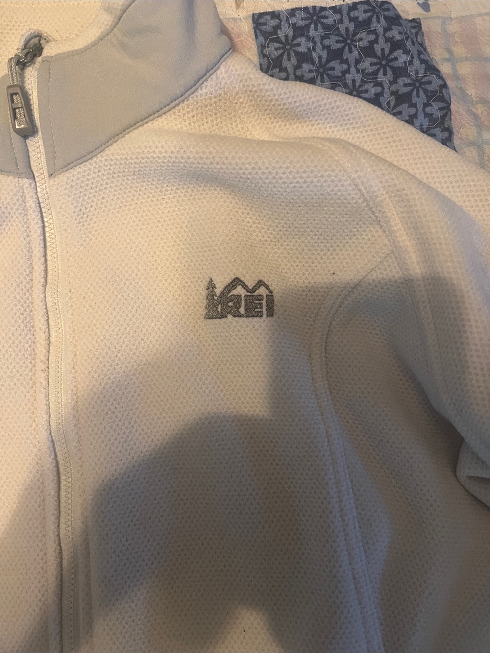 Cream women’s REI Fleece jacket size XL - Picture 2 of 5